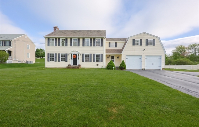 52 GALWAY DR