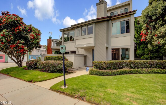 3544 SUNSET LN