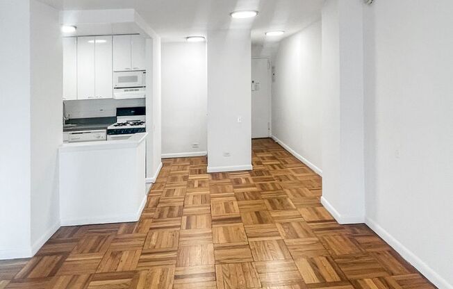 Studio, 1 bath, 502 sqft, $3,795, Unit 6P