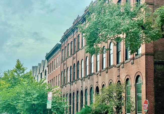 Bolton St Brownstones