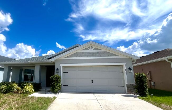 Beautiful 4-Bedroom Home in Saint Cloud – Apply by August 15th & Get $500 Off First Month’s Rent!