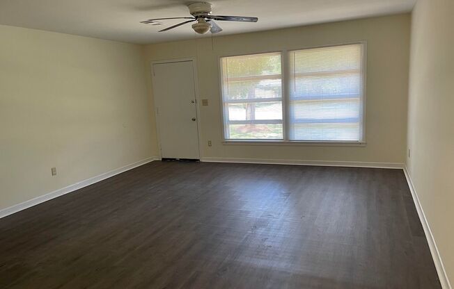 Great House for Rent off Deans Bridge Road