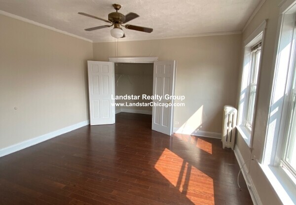4866 Magnolia