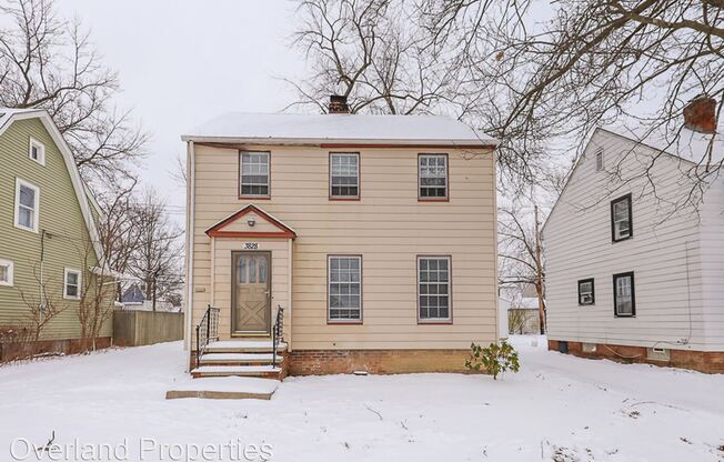 3828 E Antisdale Rd