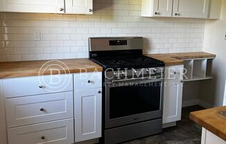 3 beds, 1 bath, $1,595