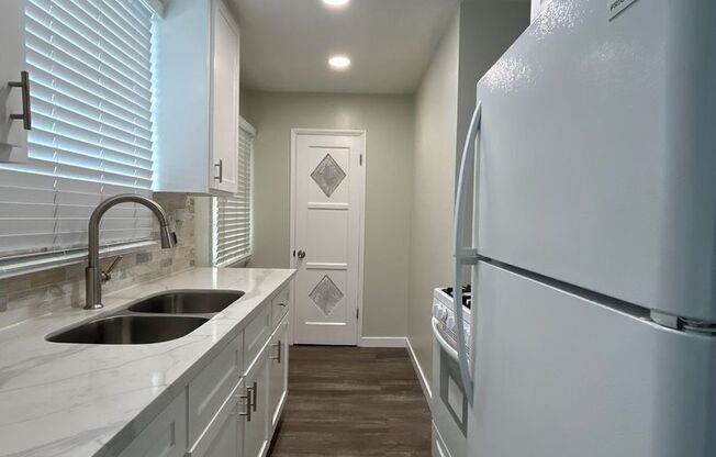 0039 BERRO FAMILY BUILDING