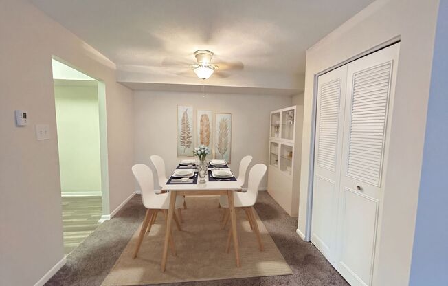 2 beds, 2 baths, 1,000 sqft, $1,589, Unit I002