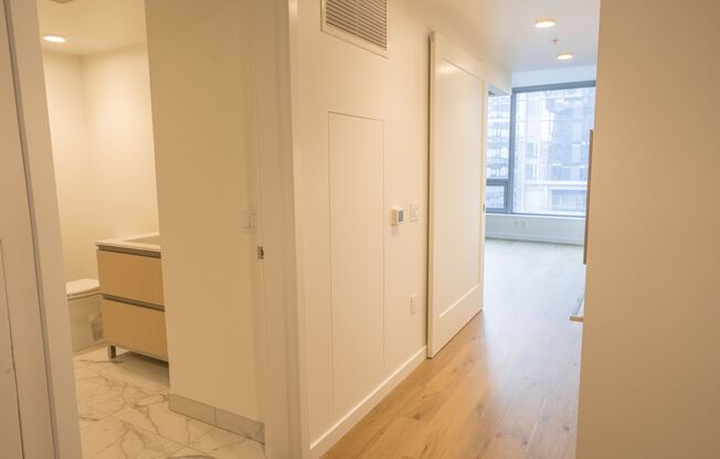 1 bed, 1 bath, $2,200, Unit # 1203