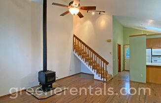 2 beds, 1 bath, $2,050