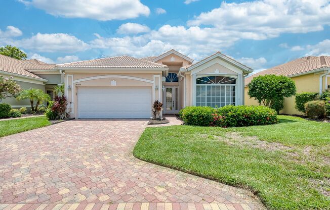 3 Bed, 2 Bath Single Family Home in North Naples