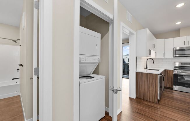 2 beds, 2 baths, 1,168 sqft, $1,900, Unit 301