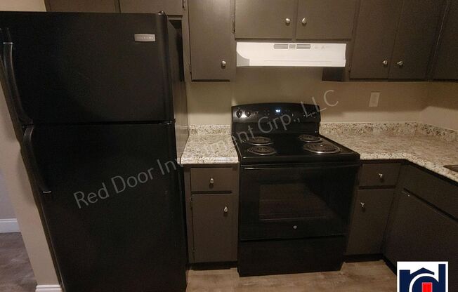 1 bed, 1 bath, $1,050, Unit 5