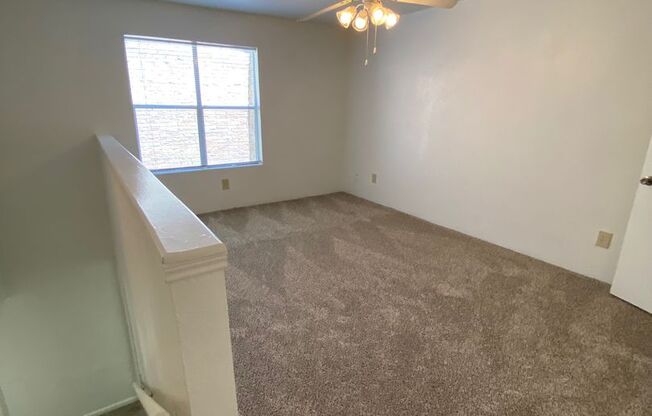 2 beds, 2 baths, 1,038 sqft, $1,215, Unit 0112