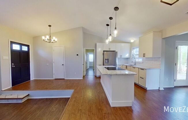 931 PINAFORE DR