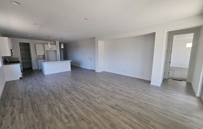 Brand New Laughlin Ranch Home