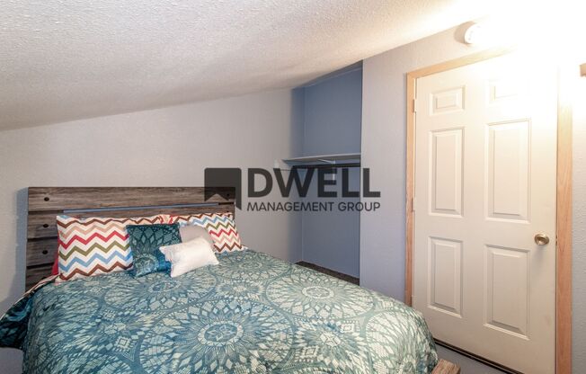 3 beds, 1 bath, $1,600