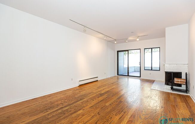 Nob Hill: 2 Bed 2 Bath Condo w/ Massive Private Patio, Parking & Storage Included