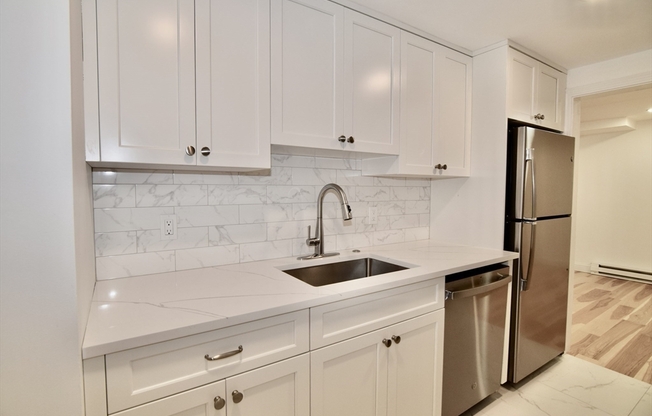 72 LONGWOOD AVE