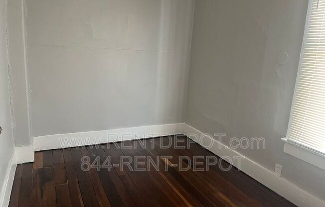 1603 W MISSOURI