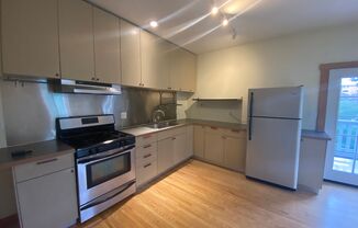 262 Athol Ave- 2701