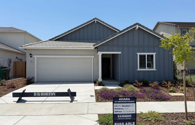 Beautiful 4 bed 2 bath located in West Roseville!