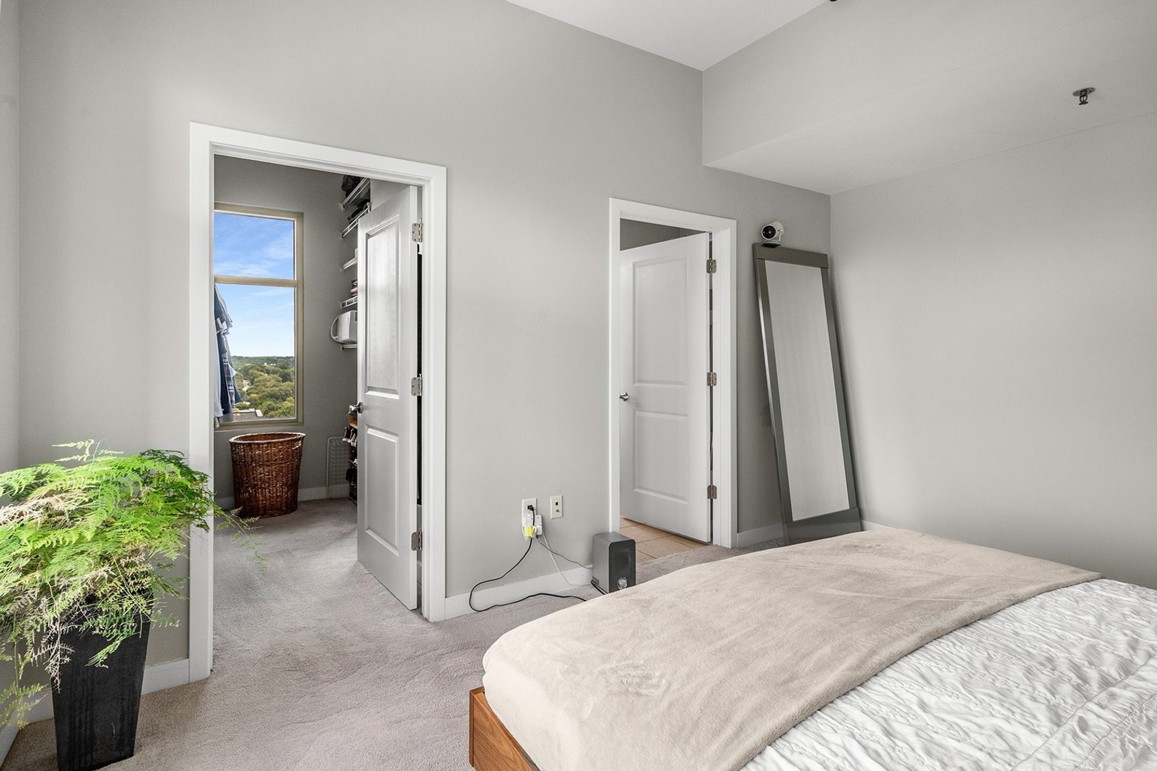 Charming 2BR Condo in Midtown Atlanta