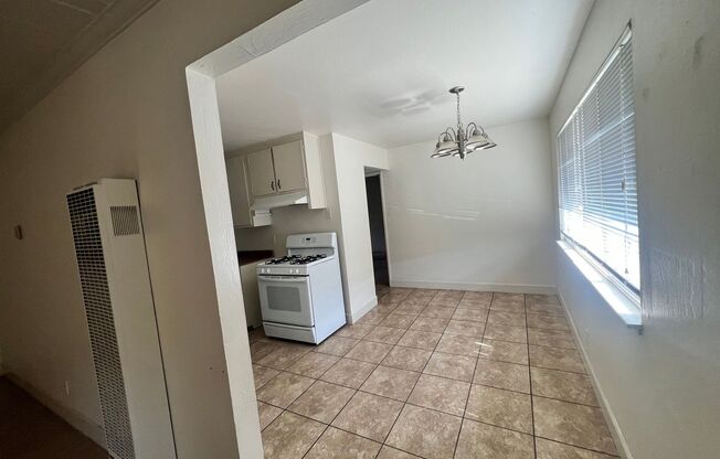 511 -332-348 Bartlett Ave