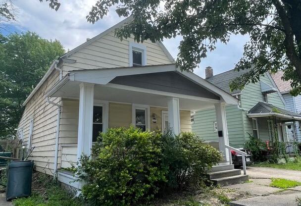 Old Brooklyn cottage