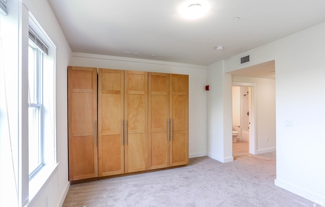 1 bed, 1 bath, 787 sqft, $3,100, Unit 112