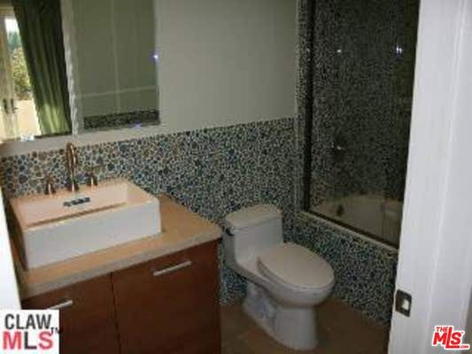 1517 S Bentley Ave Apt 303