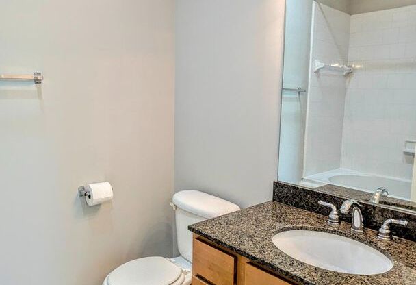 2 beds, 2.5 baths, $2,100, Unit # #A 4