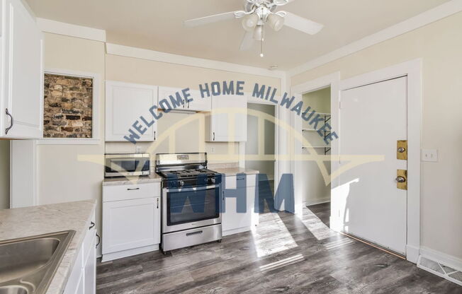 2730 N VEL R PHILLIPS AVE