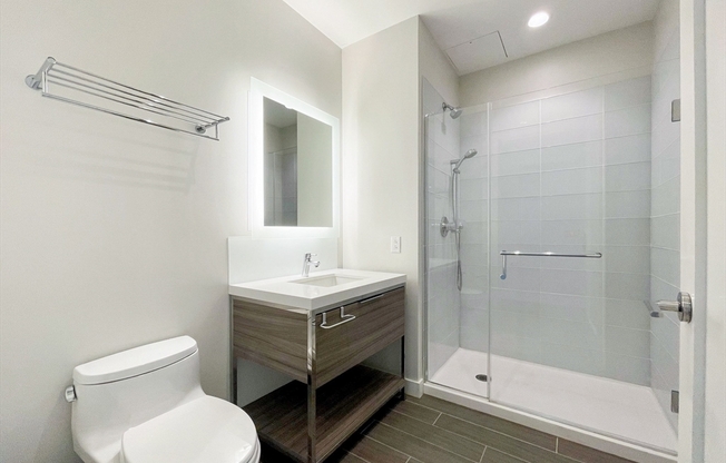 1 bed, 1 bath, 612 sqft, $4,375, Unit 20G