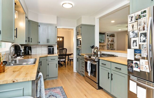 Experience the Lifestyle One Block From KSU at 1848 Todd Road