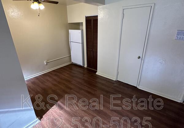 121 LEBANON BLVD 3