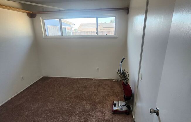 3 beds, 2 baths, $2,500