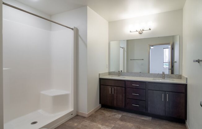 2 beds, 2 baths, 1,293 sqft, $3,050, Unit 0607