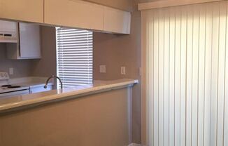 3 beds, 2 baths, $1,250, Unit # 2304