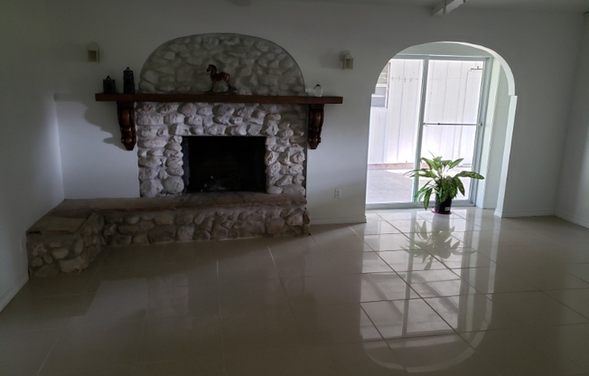 1XXXX Fm 1764 Rd