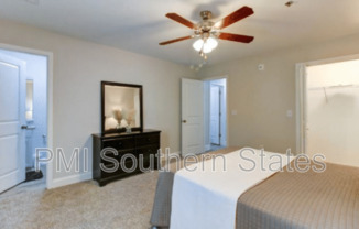 202 WALNUT HL DR