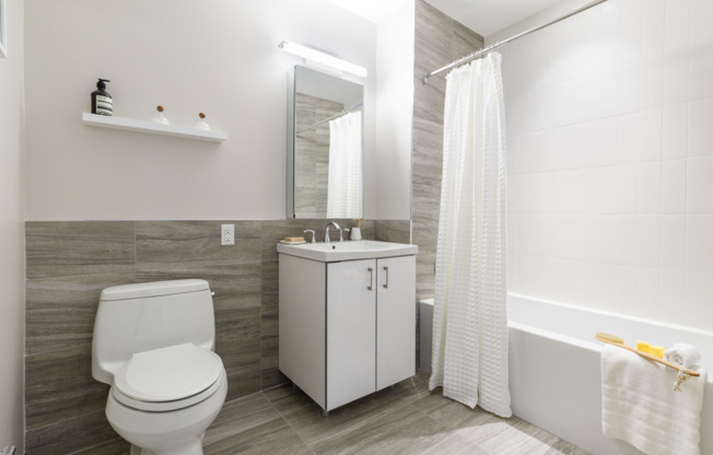 1 bed, 1 bath, $2,745, Unit 2404