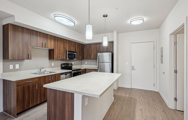 1 bed, 1 bath, 690 sqft, $1,595
