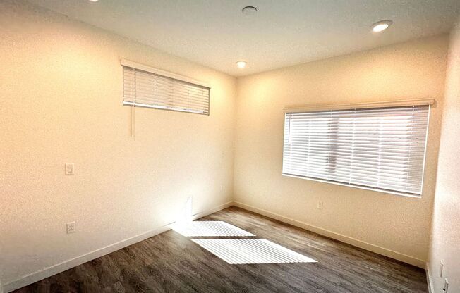 NEW CONSTRUCTION - Gorgeous 2 bedroom 2 bath (with laundry inside and A/C) 1st floor apartment!