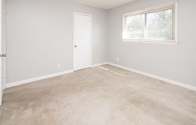 2 beds, 1.5 baths, $1,225, Unit 1106 Marble St. Apt. # D