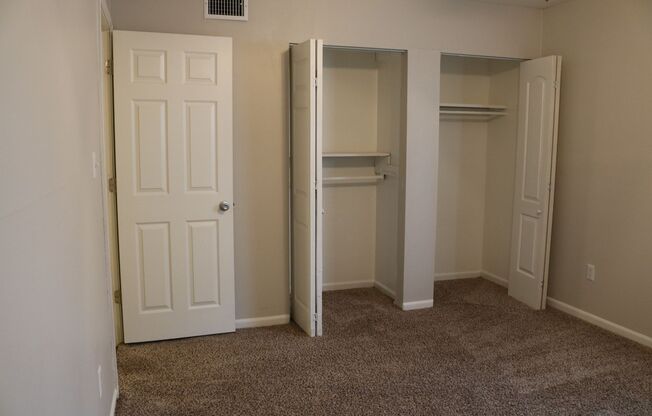 1 bed, 1 bath, 800 sqft, $900, Unit 3403 #2