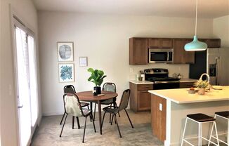 2 beds, 2 baths, 970 sqft, $1,450, Unit 4124-2A