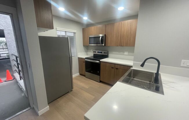 1 bed, 1 bath, 495 sqft, $2,730, Unit F-331