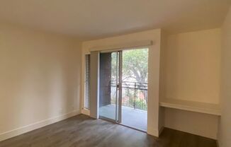 Studio, 1 bath, $2,095, Unit 315