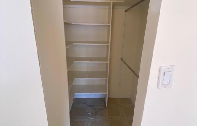 420 E 64 ST