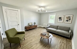 117 4 AVE